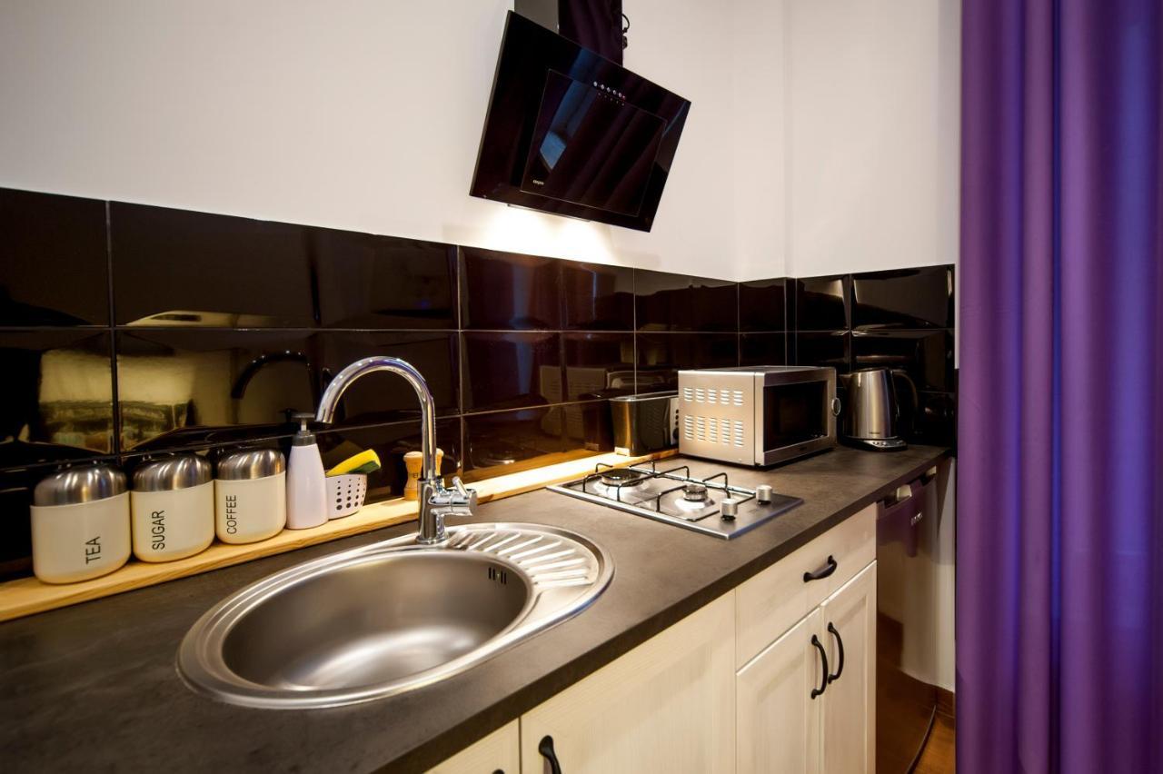 Very Berry - Garbary 27 - Apartament Z Balkonem, Old City, Check In 24H Appartamento Poznań Esterno foto